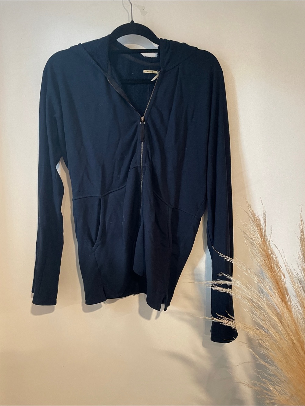 Max Studio Women's Black Zip-Up Hooded Sweatshirt Sz M B139